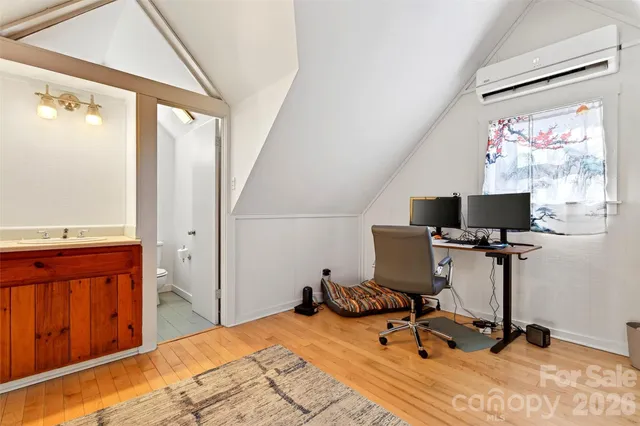 $1,369,000 | 959 Highway 9, Black Mountain, NC 28711