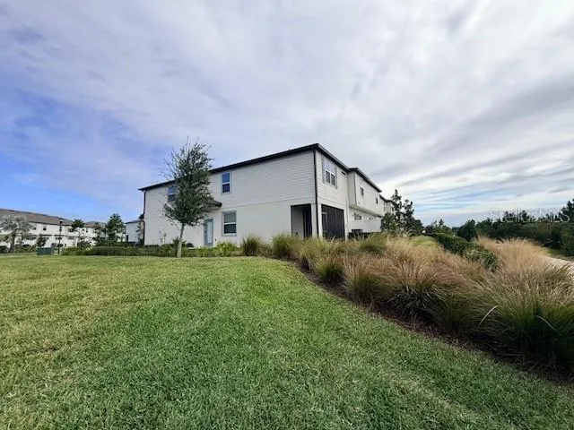 $2,800 | 5443 Elmview Crossing, Wesley Chapel, FL 33545