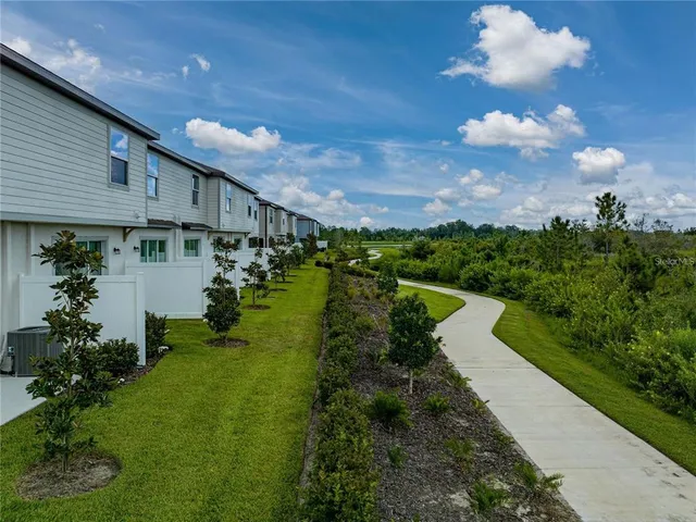 $2,800 | 5443 Elmview Crossing, Wesley Chapel, FL 33545