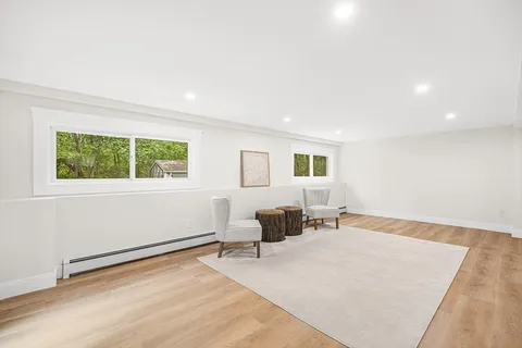 $1,899,000 | 9 Brookside Place, Winchester, MA 01890