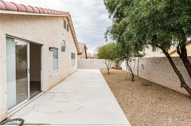 $2,445 | 9378 Spellman Court, Las Vegas, NV 89123