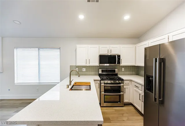 $2,445 | 9378 Spellman Court, Las Vegas, NV 89123