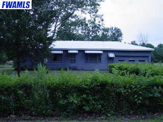 8105 Hartzell Road Fort Wayne, IN 46816 - Photo 1 of 6