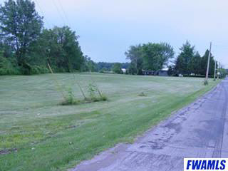 8105 Hartzell Road Fort Wayne, IN 46816 - Photo 4 of 6