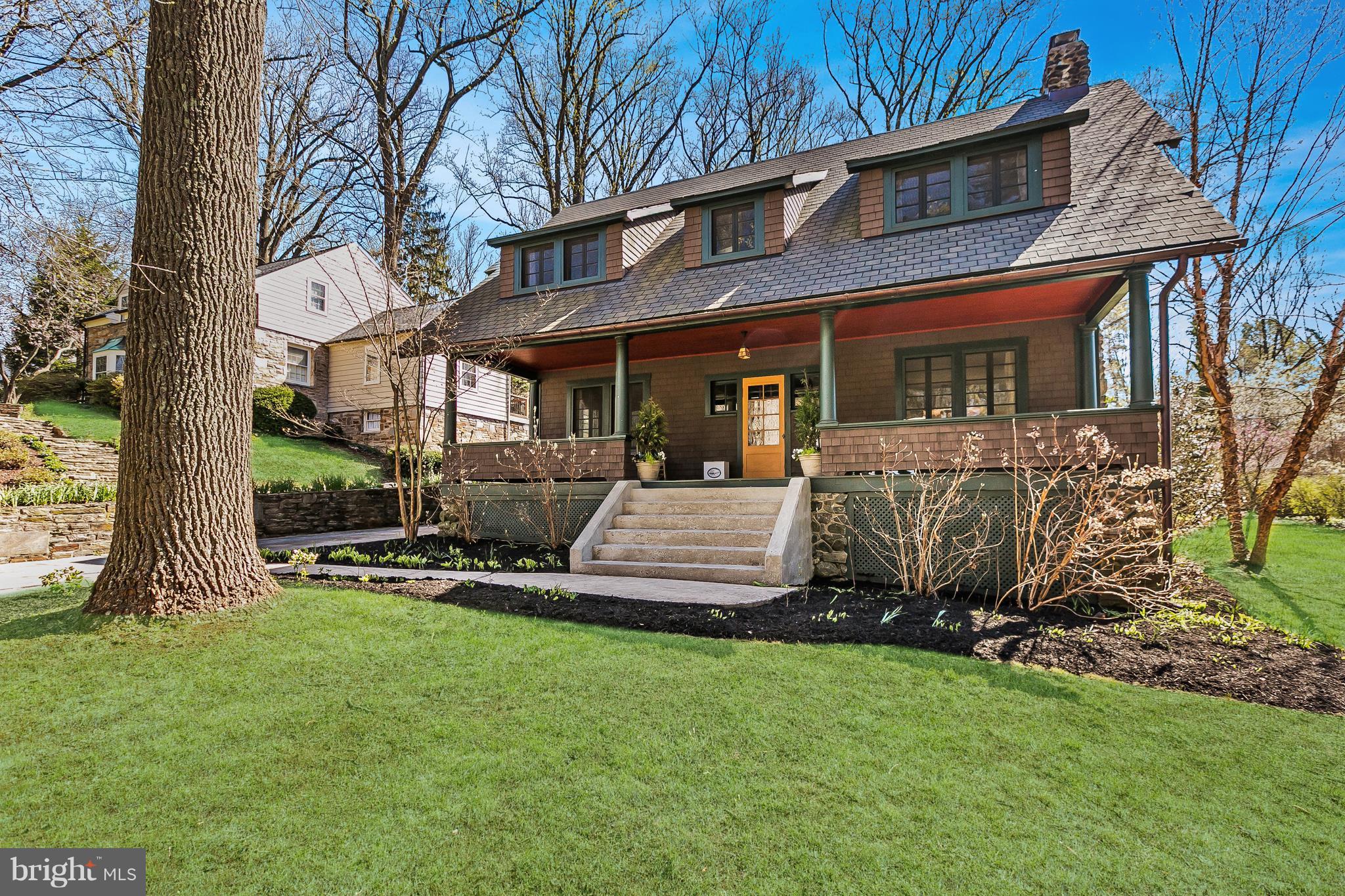 9 Dutton Avenue Baltimore, MD 21228 - Photo 2 of 30 A Craftsman original!