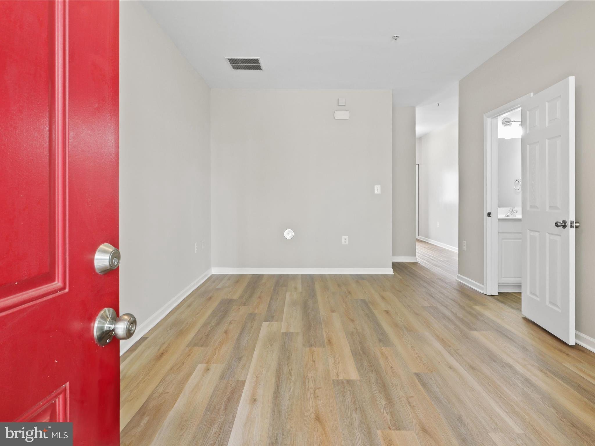 1511 Tubman Road Southeast Washington, DC 20020 - Photo 3 of 27