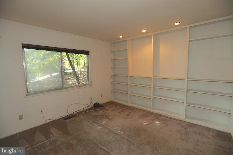 8808 Brook Road McLean, VA 22102 - Photo 18 of 29 Interior (General)