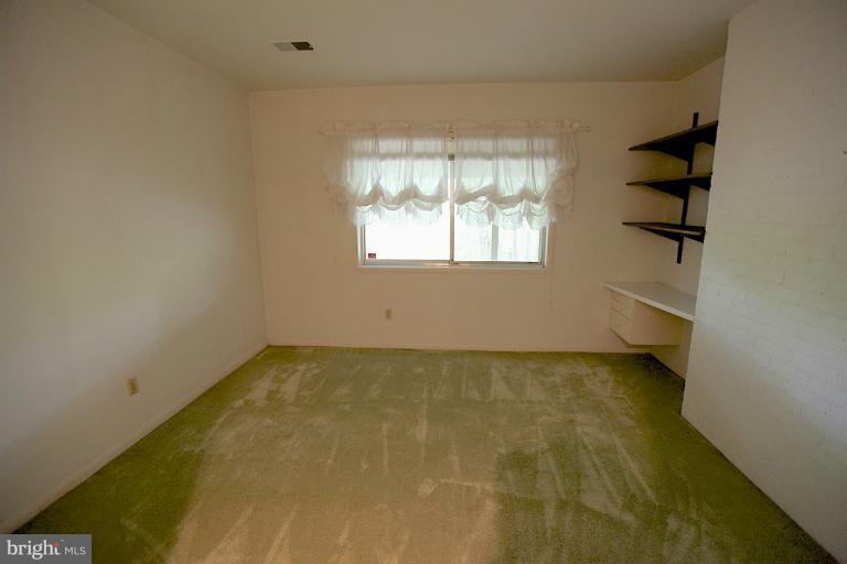 8808 Brook Road McLean, VA 22102 - Photo 28 of 29 Bedroom