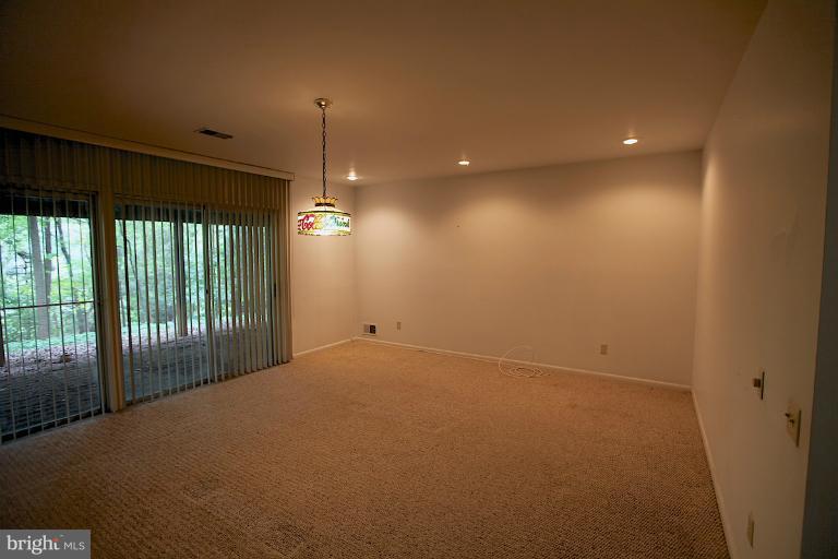 8808 Brook Road McLean, VA 22102 - Photo 7 of 29 Family Room
