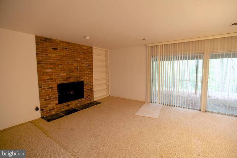 8808 Brook Road McLean, VA 22102 - Photo 8 of 29 Family Room