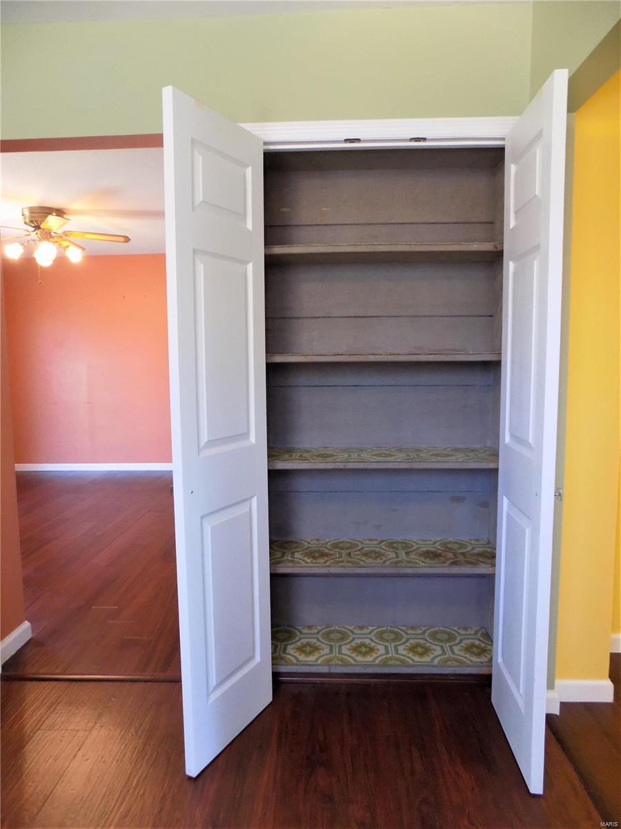 4419 Weber Road St. Louis, MO 63123 - Photo 12 of 31