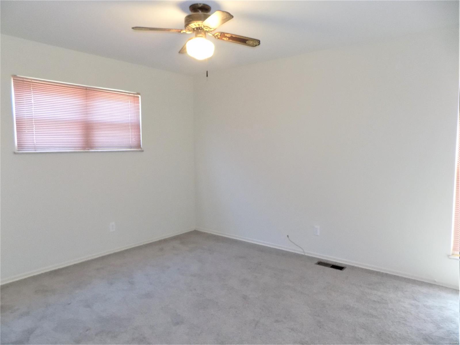 4419 Weber Road St. Louis, MO 63123 - Photo 18 of 31