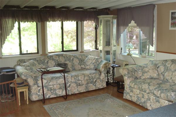 85 Appleton Street Saugus, MA 01906 - Photo 11 of 22 Gallery Image 11