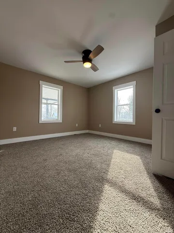 $179,900 | 825 Illinois Street, Bicknell, IN 47512