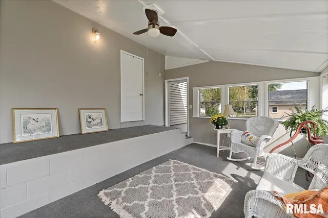 $269,900 | 608 South Oakwood Avenue, Geneseo, IL 61254