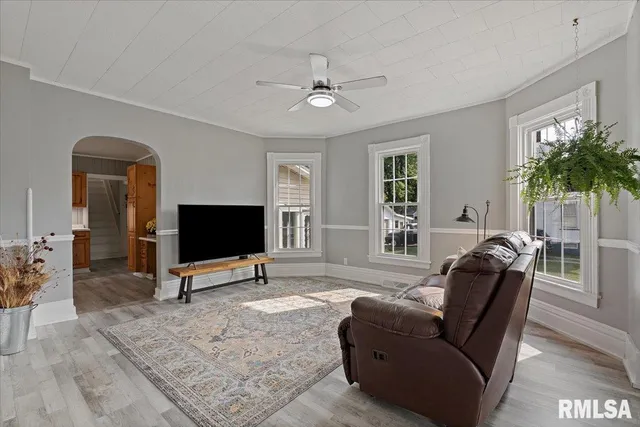 $269,900 | 608 South Oakwood Avenue, Geneseo, IL 61254