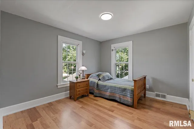 $269,900 | 608 South Oakwood Avenue, Geneseo, IL 61254