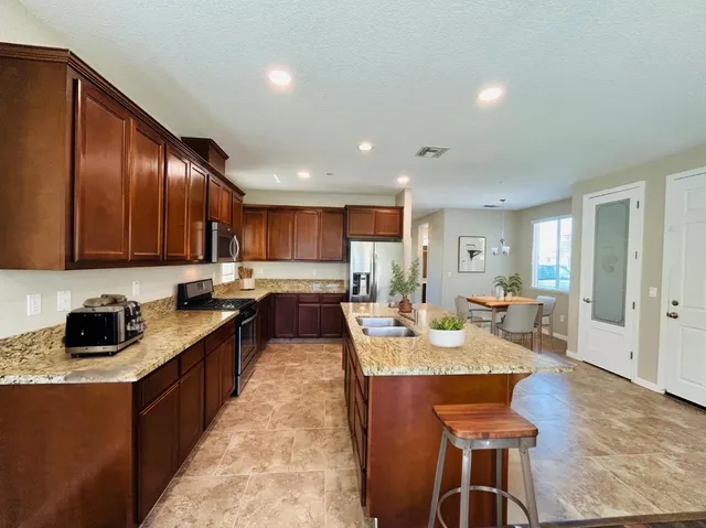 $649,000 | 4638 Cherry Blossom Lane, Turlock, CA 95382