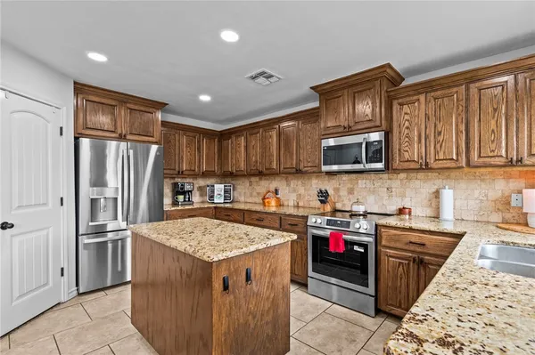$342,500 | 3601 Garnet Court, Corpus Christi, TX 78414