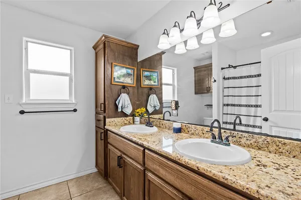 $342,500 | 3601 Garnet Court, Corpus Christi, TX 78414