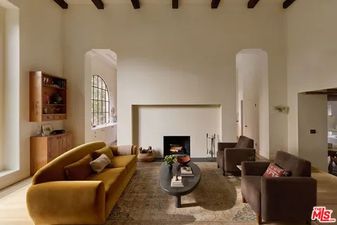 $6,849,000 | 7776 Firenze Avenue, Los Angeles, CA 90046