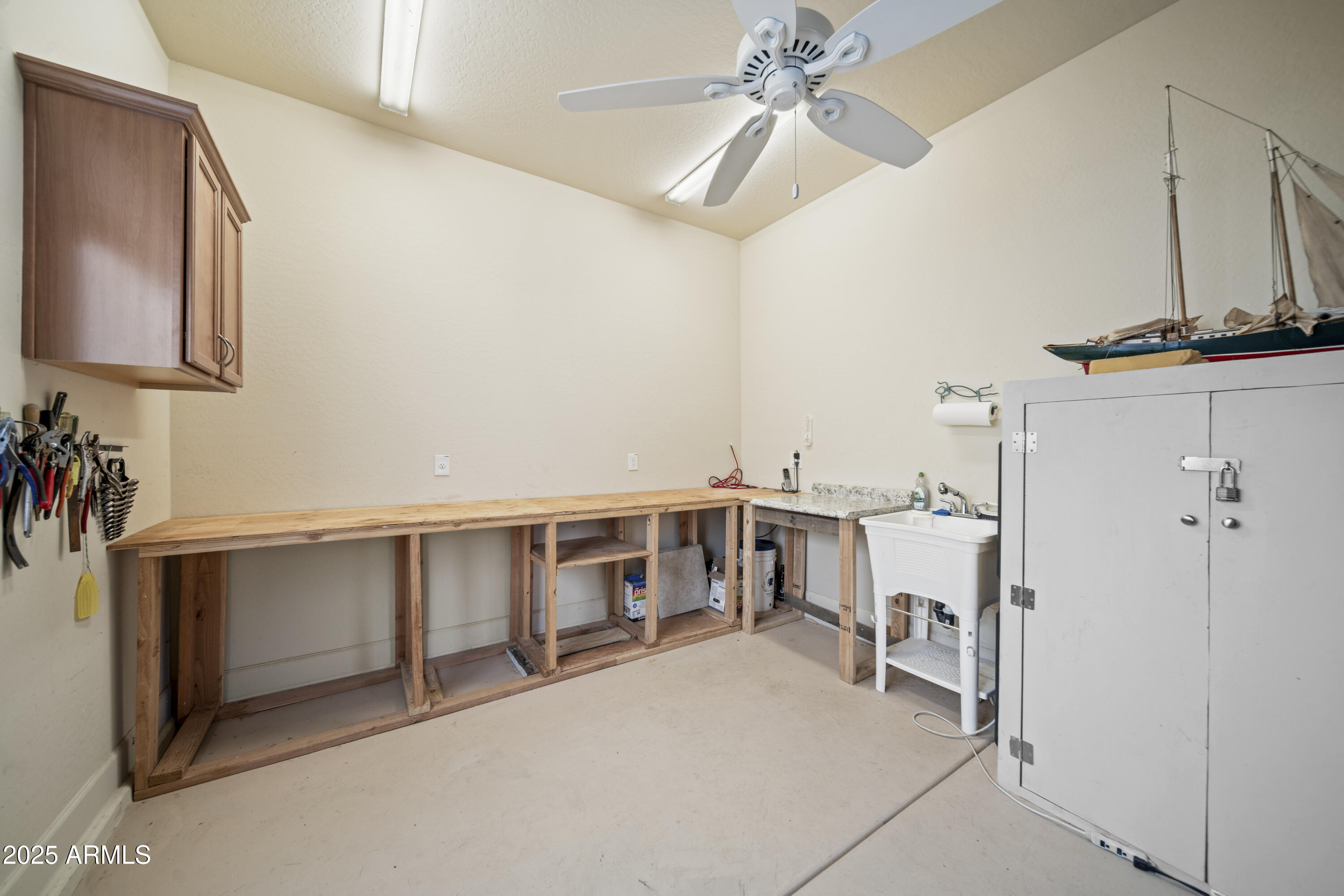 4450 Buffalo Ridge Wickenburg, AZ 85390 - Photo 17 of 36