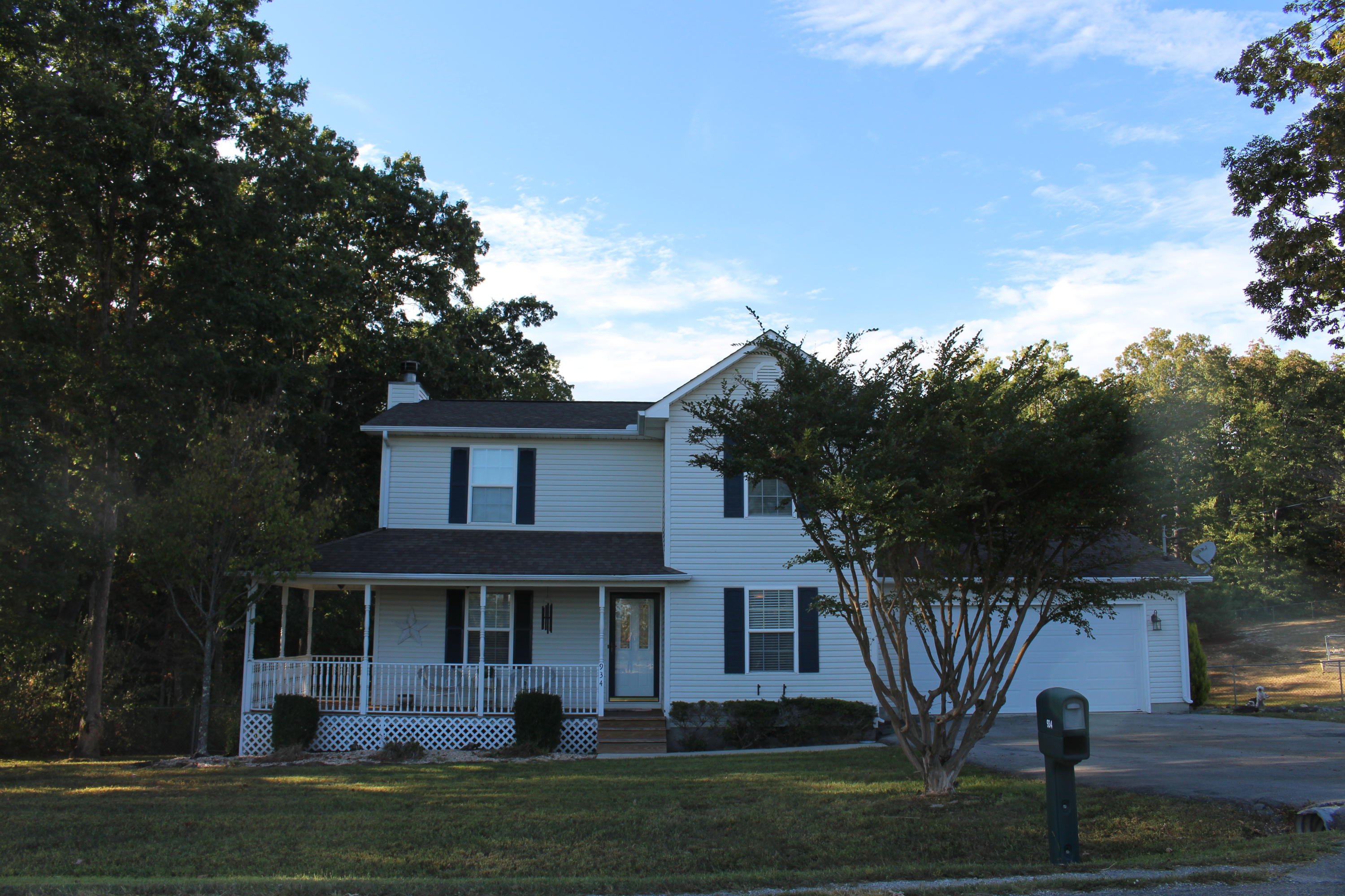 934 Airport Road Oneida, TN 37841 - Photo 3 of 36 IMG_0980