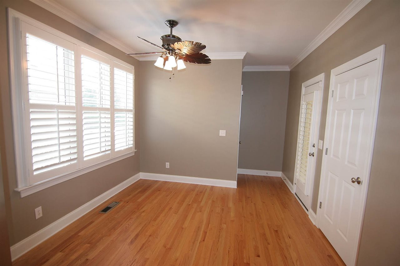 10574 Evergreen Spring Place Raleigh, NC 27614 - Photo 11 of 25 Breakfast Area