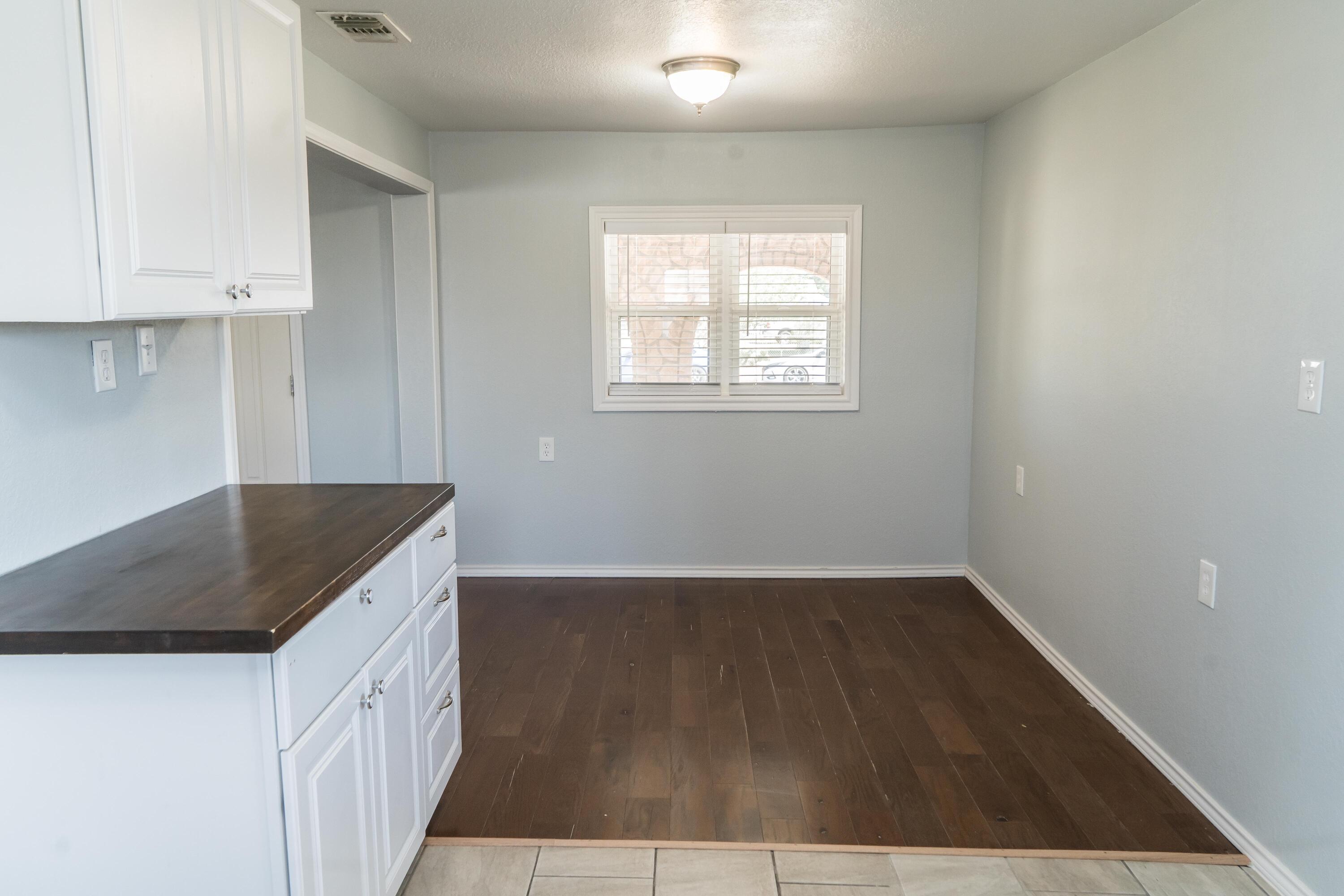 402 East 9th Plainview, TX 79072 - Photo 14 of 41 _LPC7439