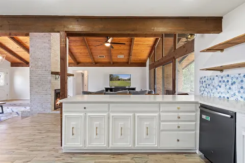 $675,000 | 121 Merrywood Lane, San Marcos, TX 78666