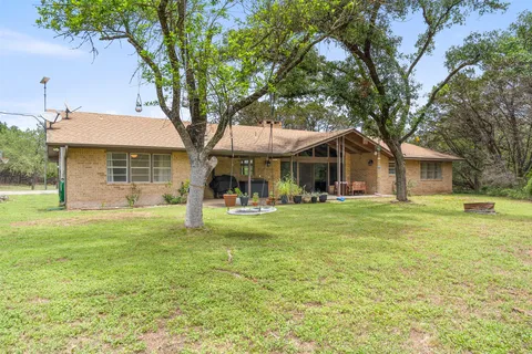 $675,000 | 121 Merrywood Lane, San Marcos, TX 78666