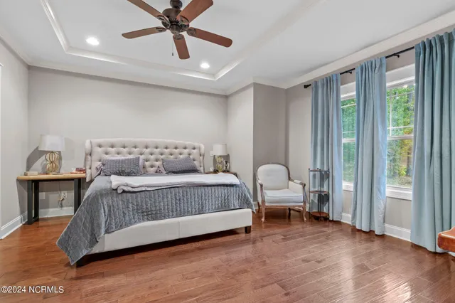 $799,900 | 2 Thagard Lane, Whispering Pines, NC 28327