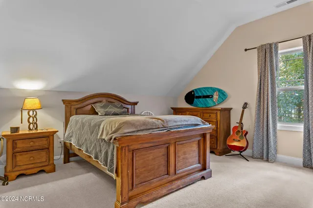 $799,900 | 2 Thagard Lane, Whispering Pines, NC 28327