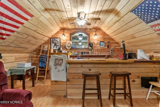 $799,900 | 2 Thagard Lane, Whispering Pines, NC 28327