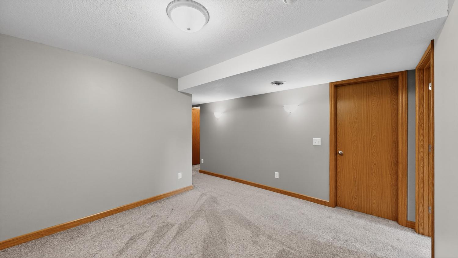 2067 26th Avenue Northwest Rochester, MN 55901 - Photo 24 of 40