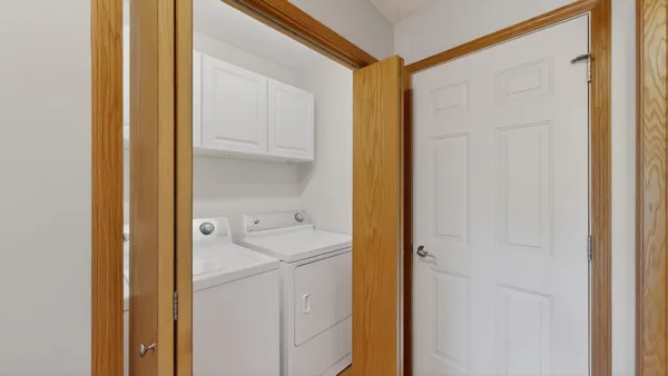 $295,000 | 2067 26th Avenue Northwest, Rochester, MN 55901