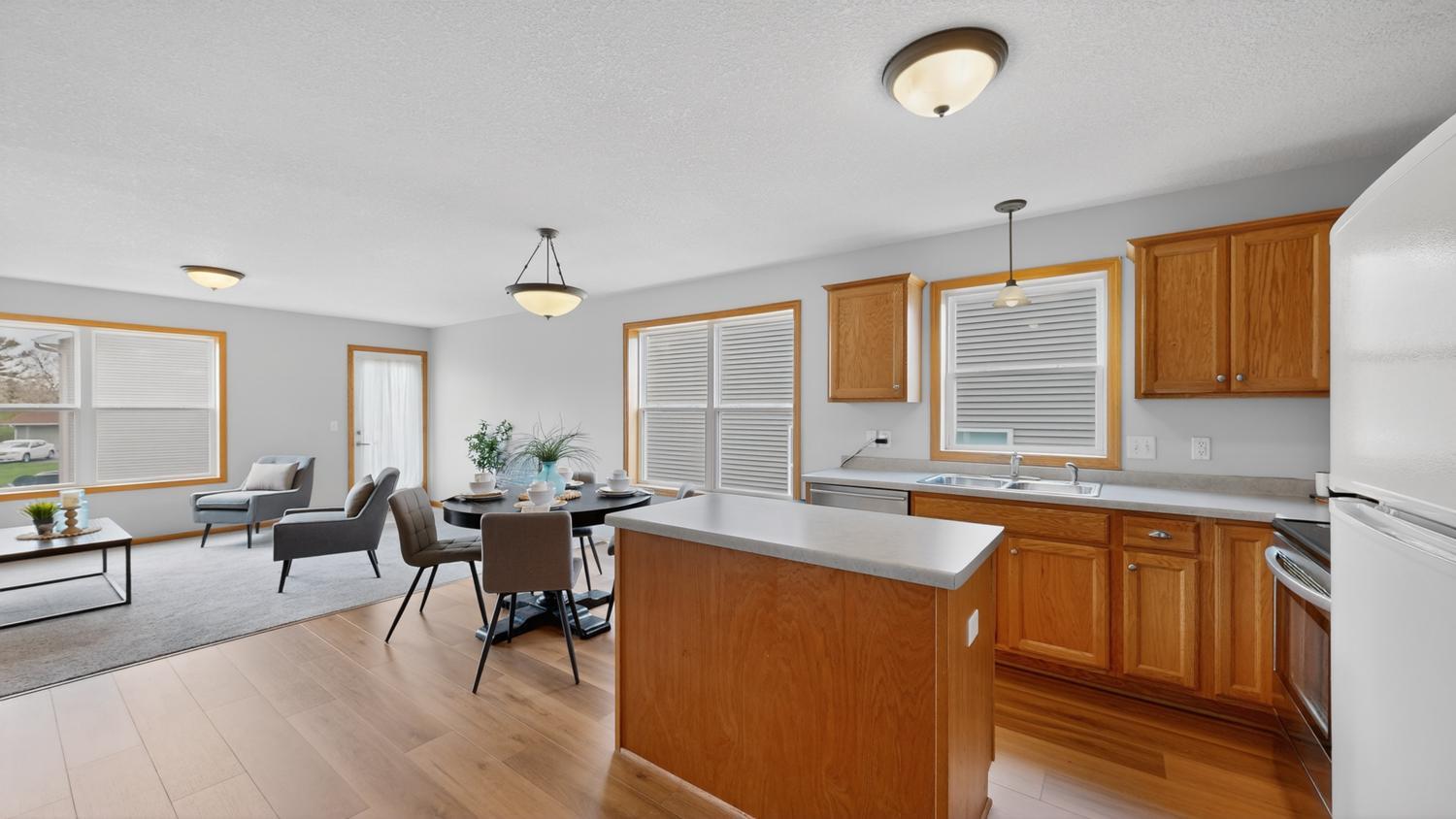 2067 26th Avenue Northwest Rochester, MN 55901 - Photo 5 of 40