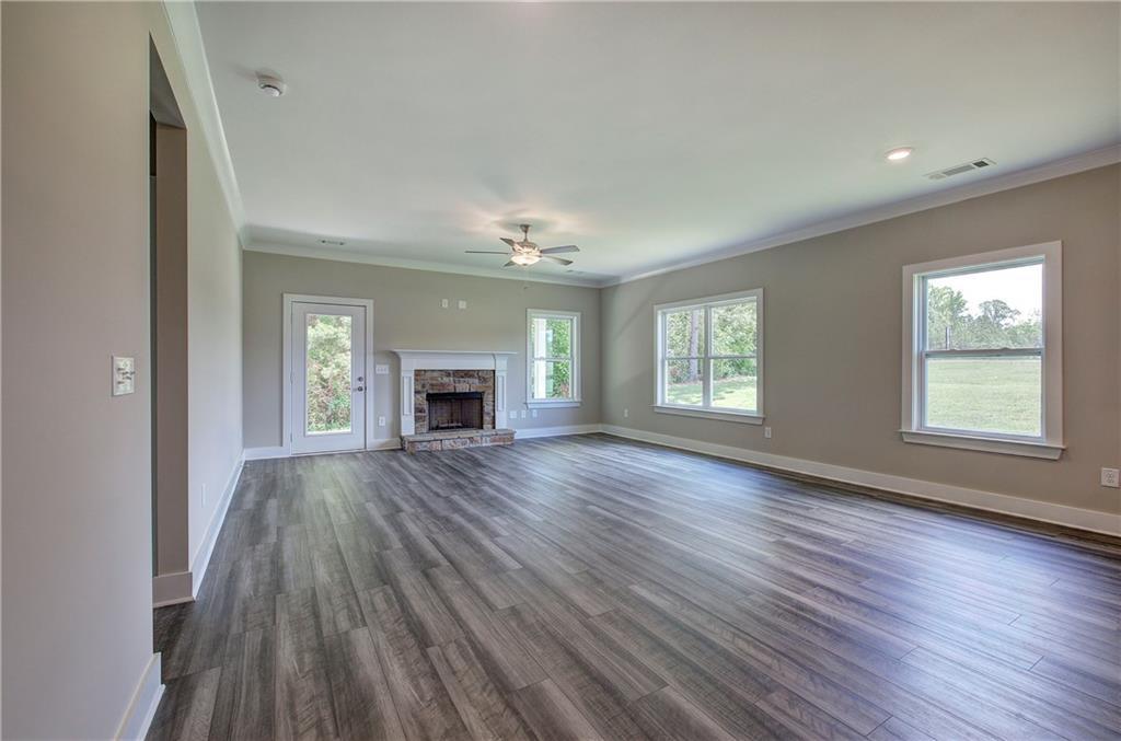 141 Sunflower Circle Cartersville, GA 30121 - Photo 13 of 47