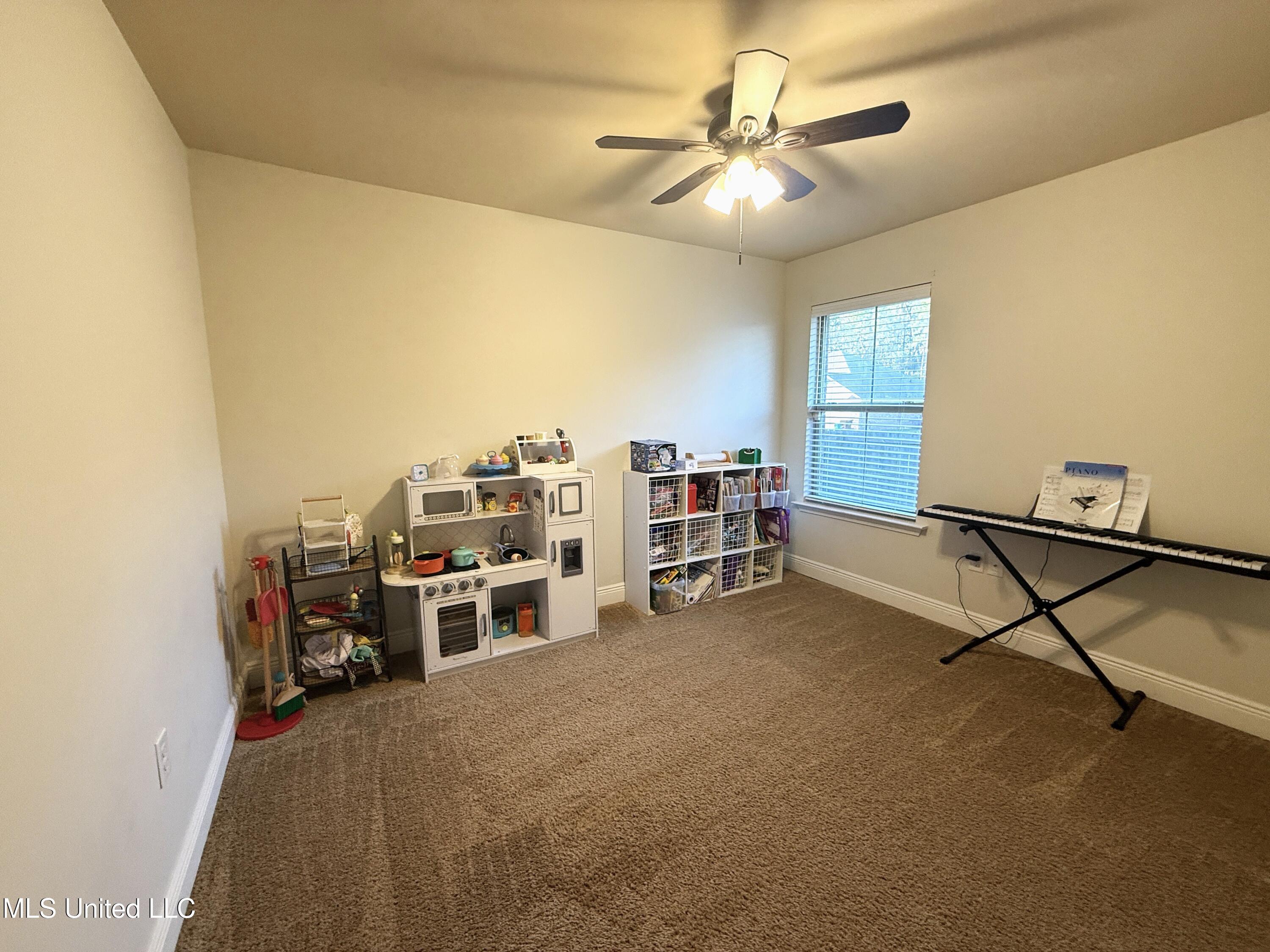 6269 Roxanne Way Biloxi, MS 39532 - Photo 19 of 27 20 Bed 3