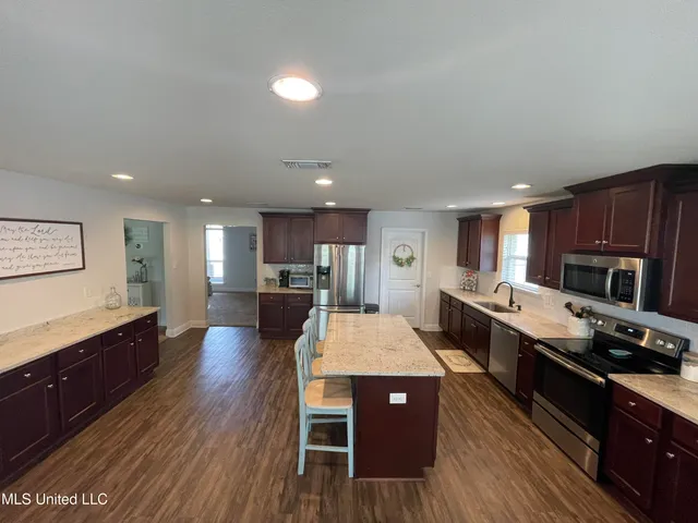 $372,000 | 6269 Roxanne Way, Biloxi, MS 39532