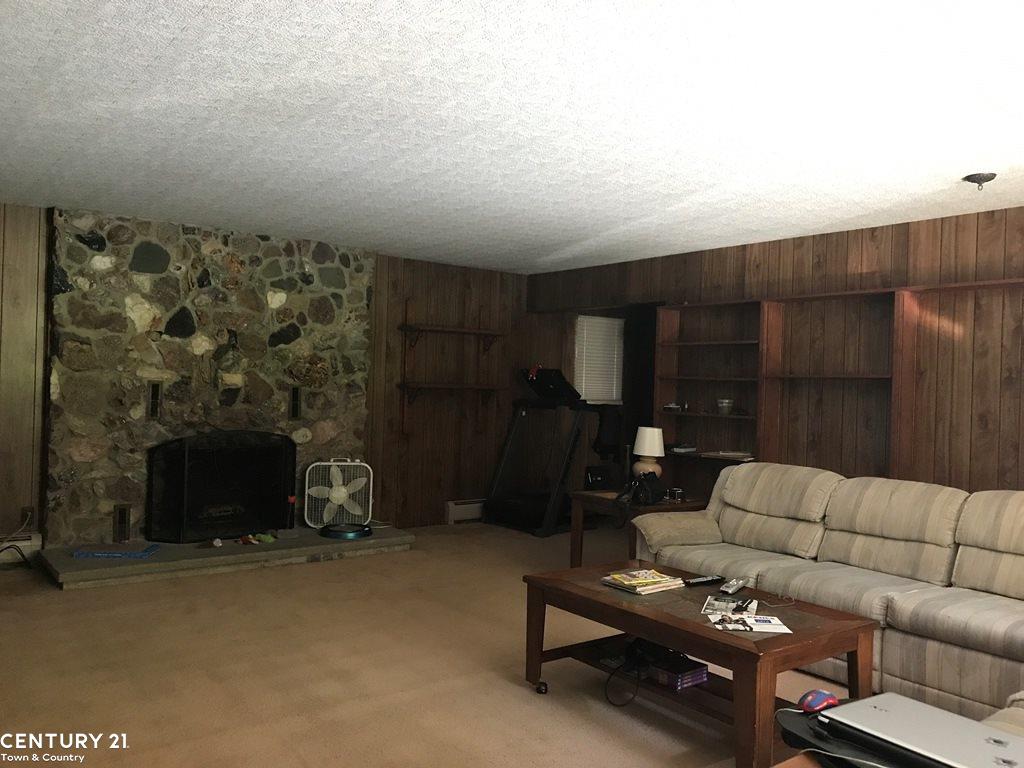 61041 Mound Road Washington, MI 48094 - Photo 8 of 19 Gallery Image 8