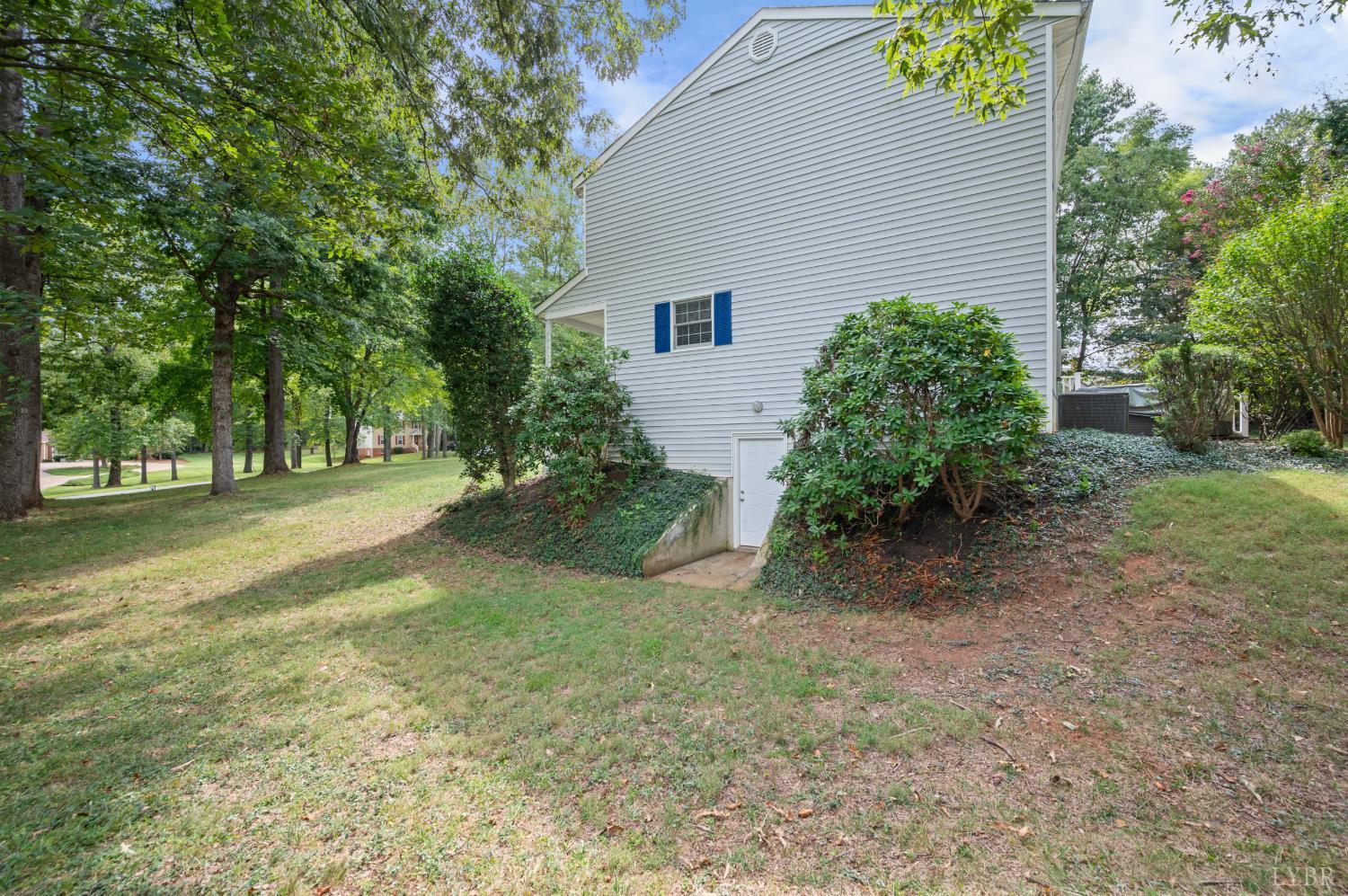 207 Hunters Creek Road Forest, VA 24551 - Photo 56 of 66 Gallery Image 56