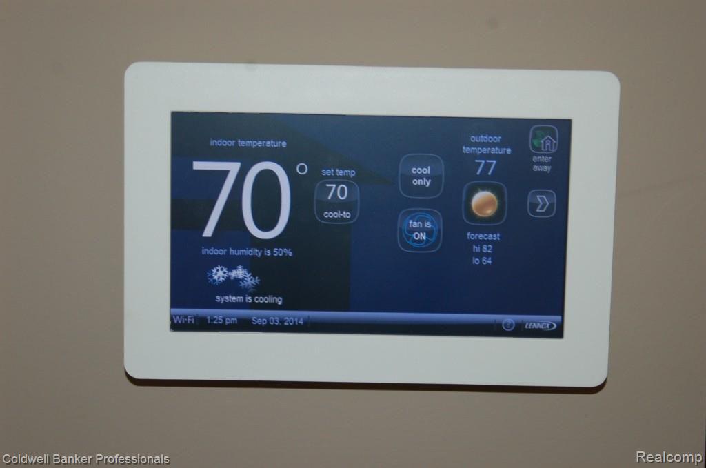 1010 Pointe Pl Boulevard Rochester, MI 48307 - Photo 9 of 33 Wi-Fi Thermostat that saves you $$$ on your utility bills!