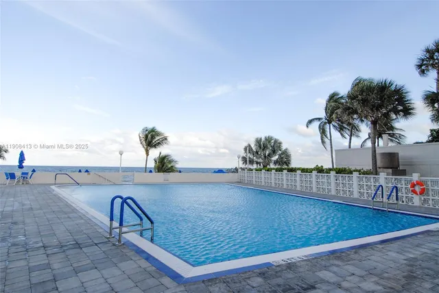 a view of an outdoor space with seating area