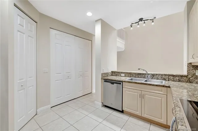 $749,900 | 2408 Southwest Island Creek Trail, Palm City, FL 34990