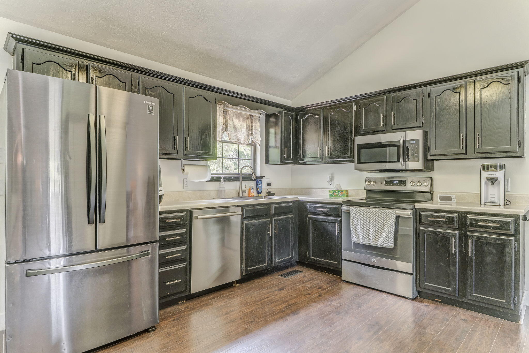 15 Pine Street Ringgold, GA 30736 - Photo 12 of 27 Kitchen 3 15