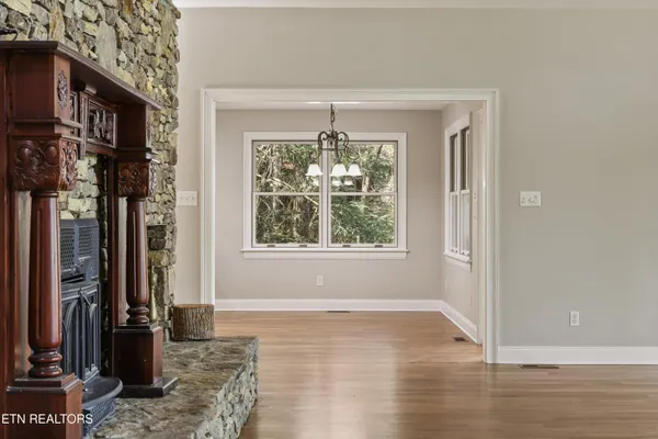 $849,400 | 865 Stonegate Way, Townsend, TN 37882