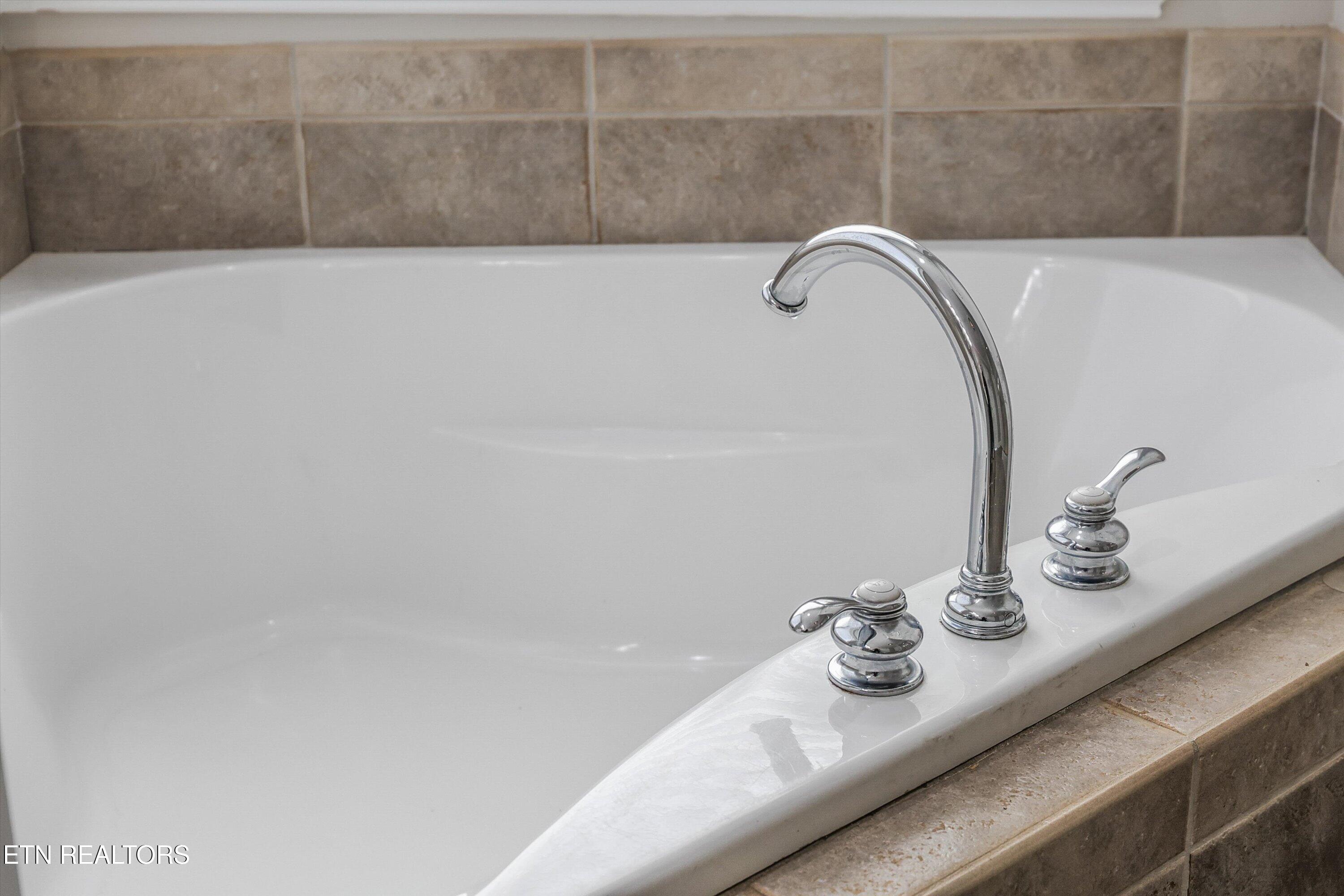 865 Stonegate Way Townsend, TN 37882 - Photo 16 of 60 18-865 Stonegate Way 12