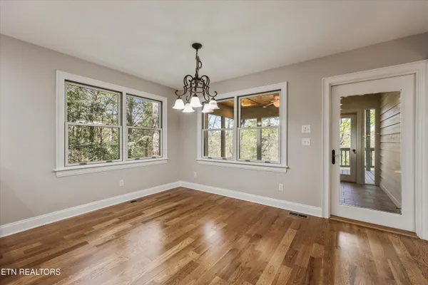 $849,400 | 865 Stonegate Way, Townsend, TN 37882