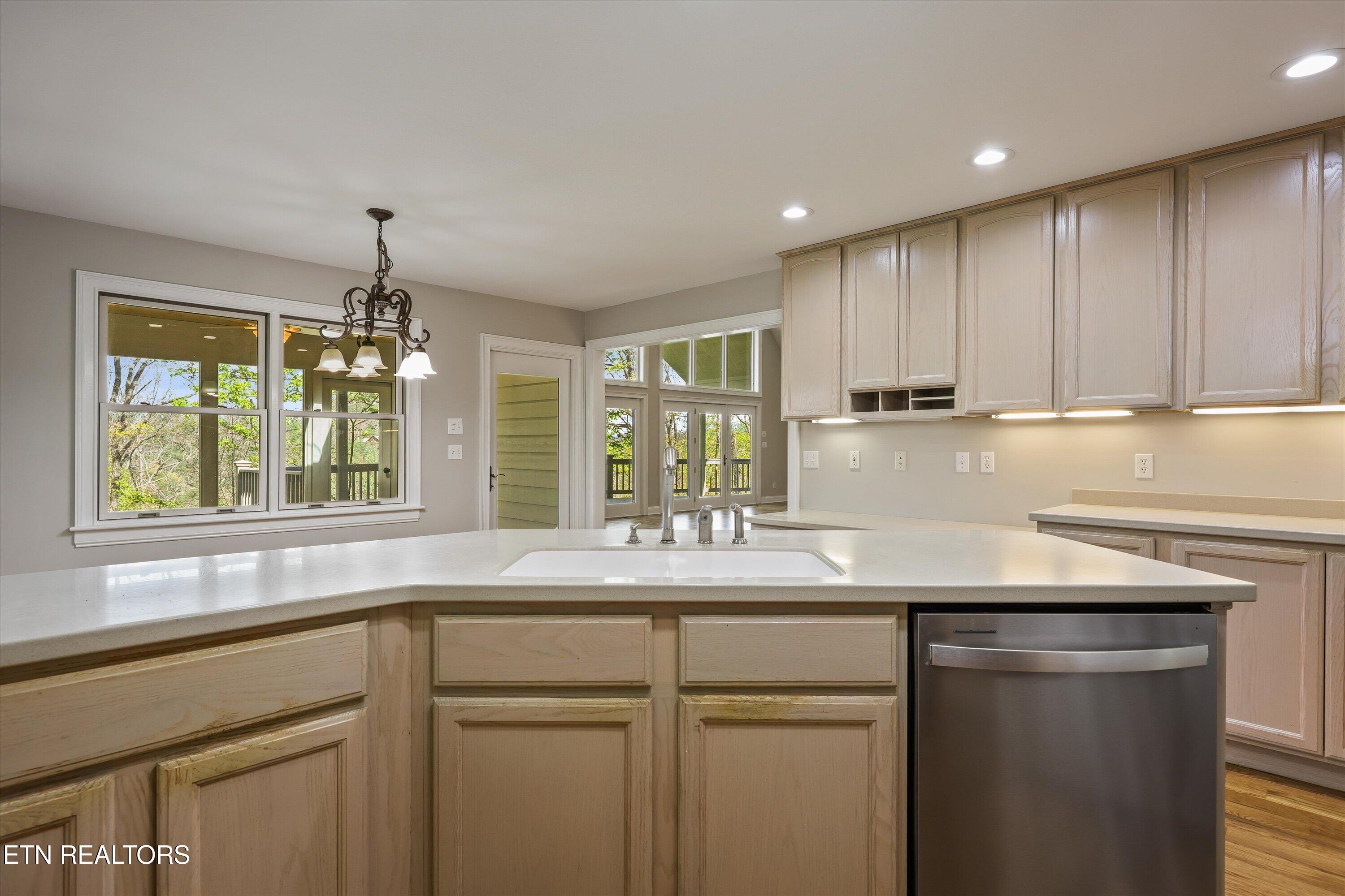 865 Stonegate Way Townsend, TN 37882 - Photo 25 of 60 27-865 Stonegate Way 21